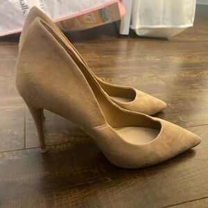 Elegant Tan Suede Women's Pumps